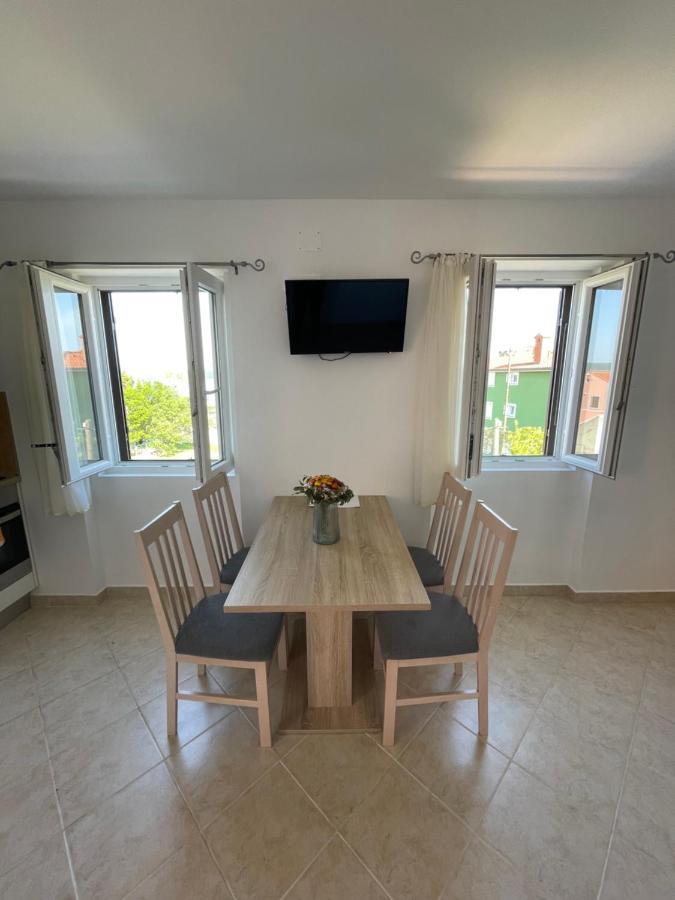 Apartament Oaza Nerezine Zewnętrze zdjęcie